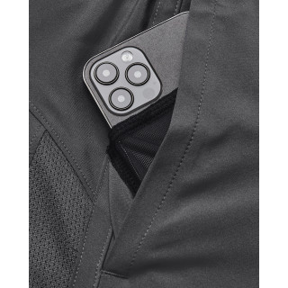 UA LAUNCH 7'' SHORTS