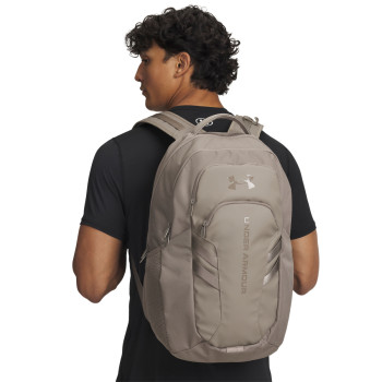 UA HUSTLE 6.0 PRO BP 